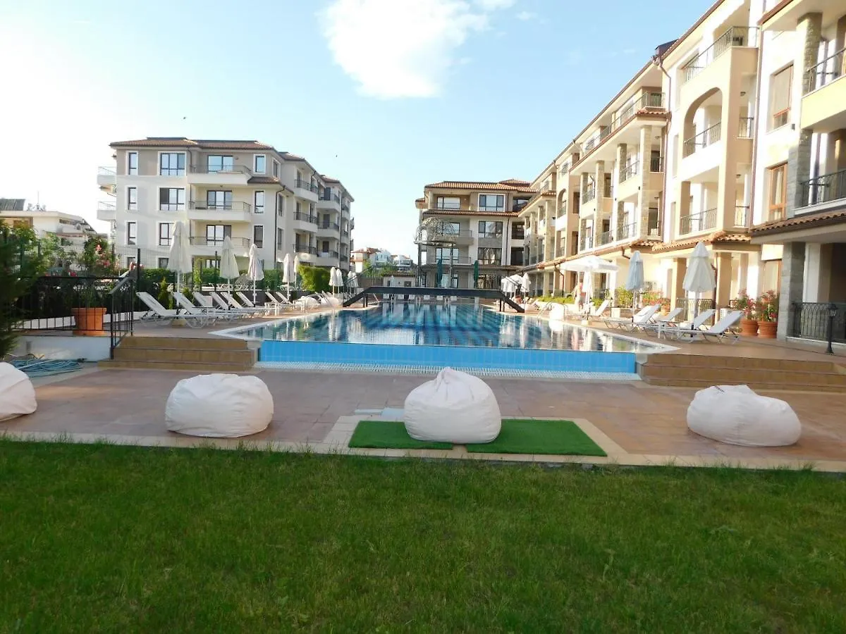 Azzurro Sarafovo Apartment Burgas